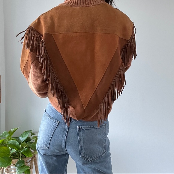 ❤️ Gorgeous Vintage Suede + Leather Sweater - Picture 2 of 5